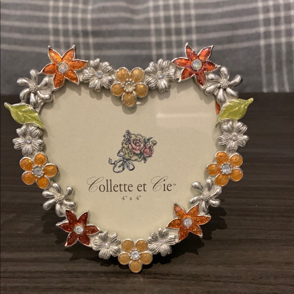 Ornate Heart-Shaped Orange and Silver Accent Decor